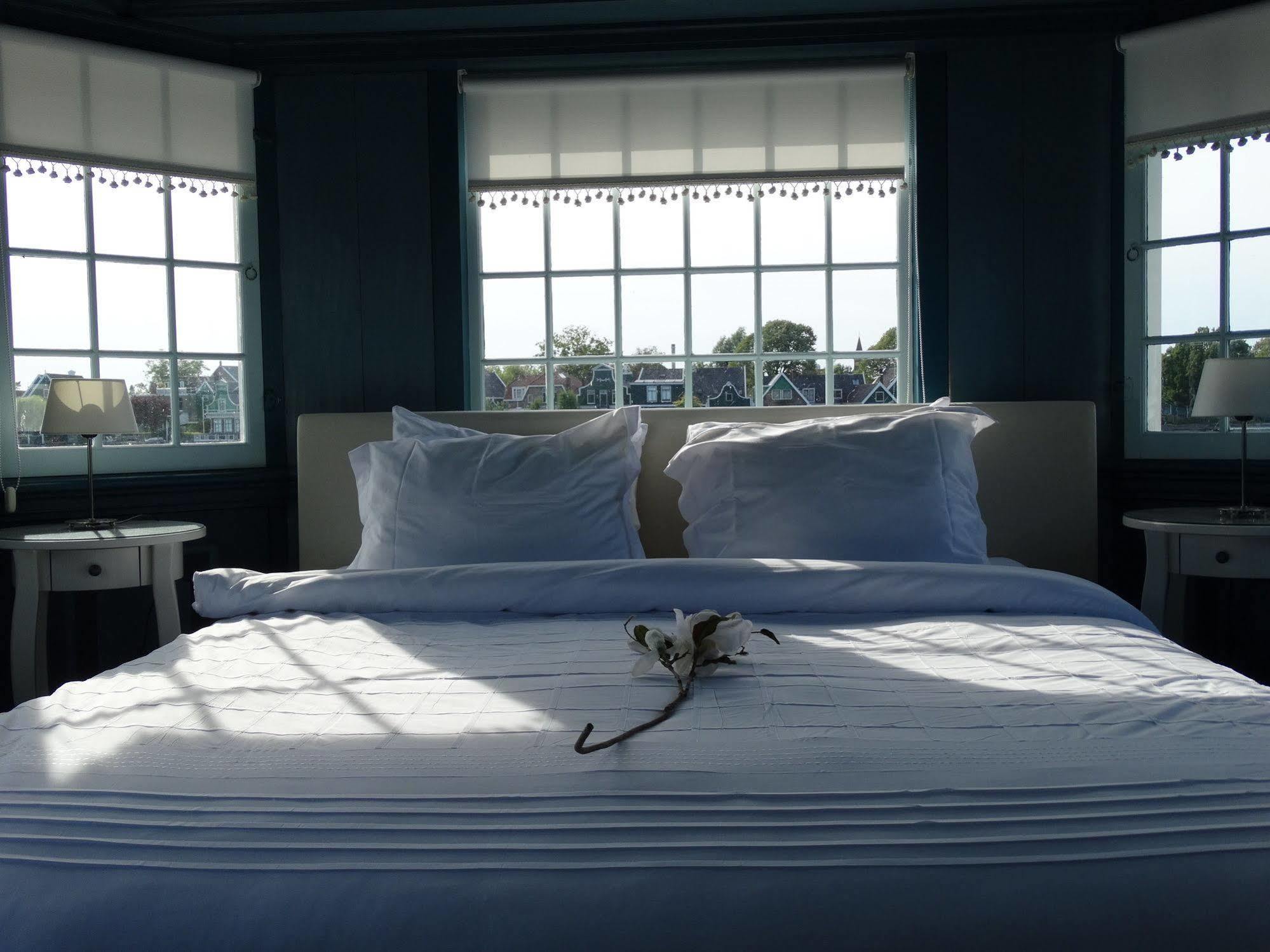 Stay Overnight At Windmill Village Zaanse Schans - Amsterdam Заандам Екстериор снимка