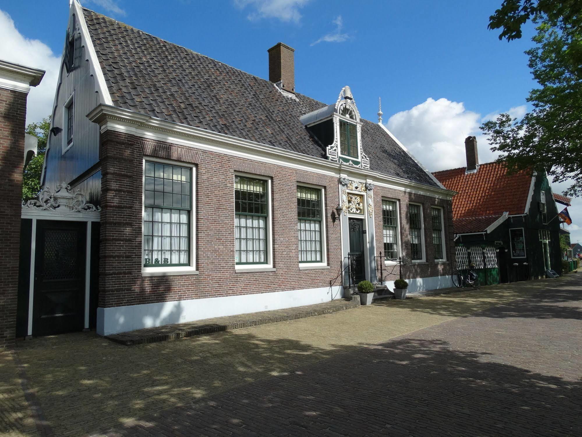 Stay Overnight At Windmill Village Zaanse Schans - Amsterdam Заандам Екстериор снимка